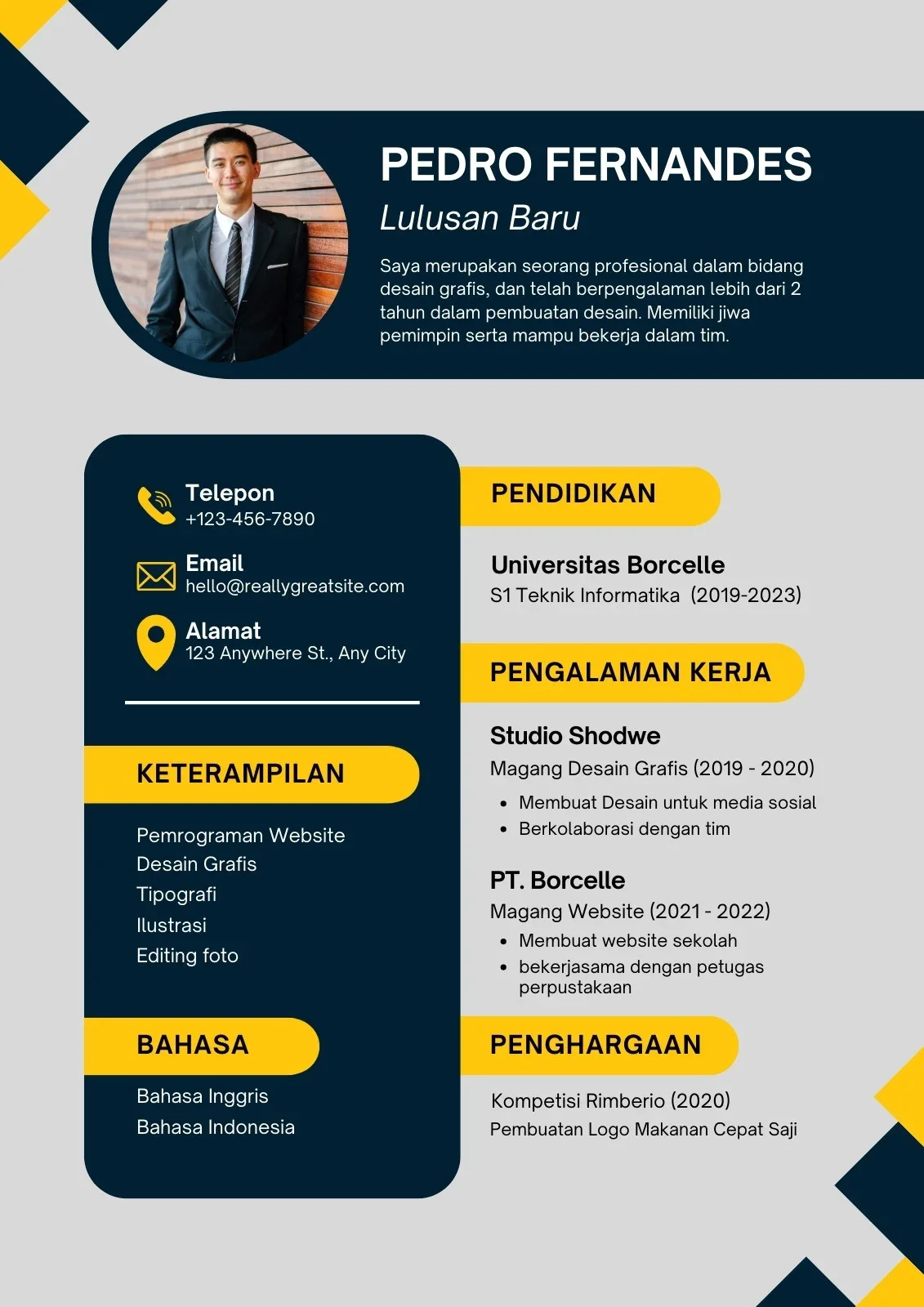 Contoh Desain CV